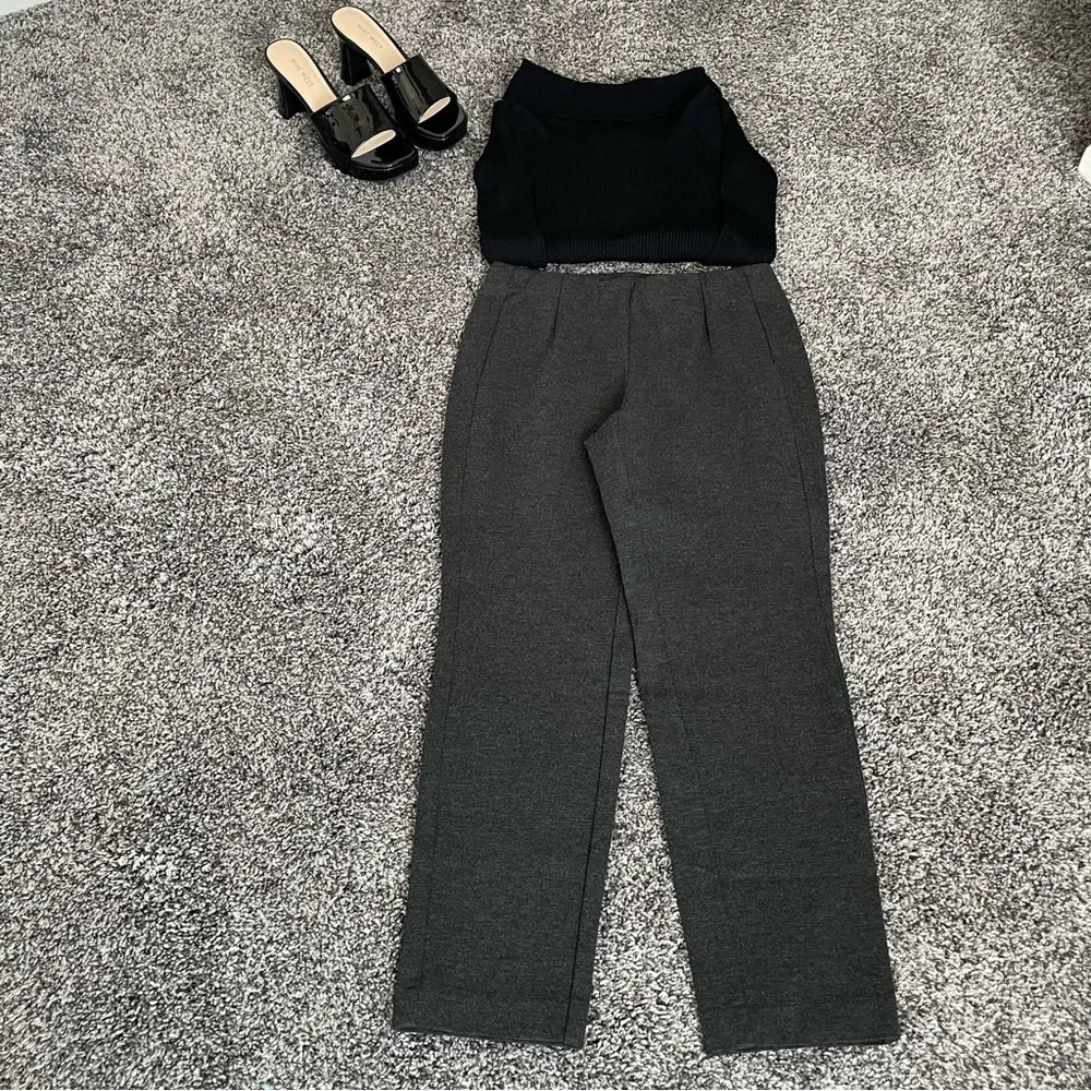 J. Jill Ponte Slim Leg Gray Pull on Leggings/Pants XS - Picture 2 of 10